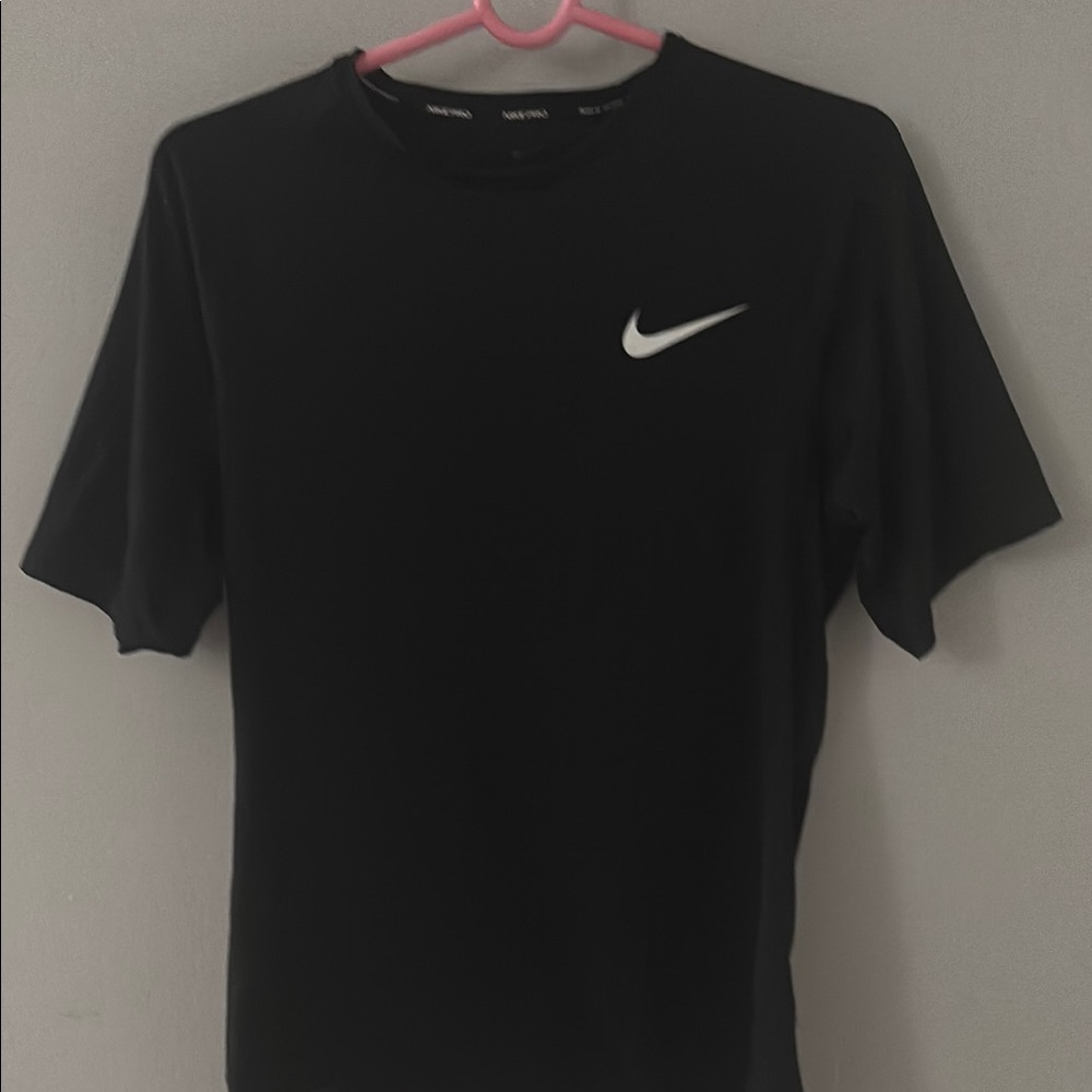 Nike Black Short Sleeve Tee